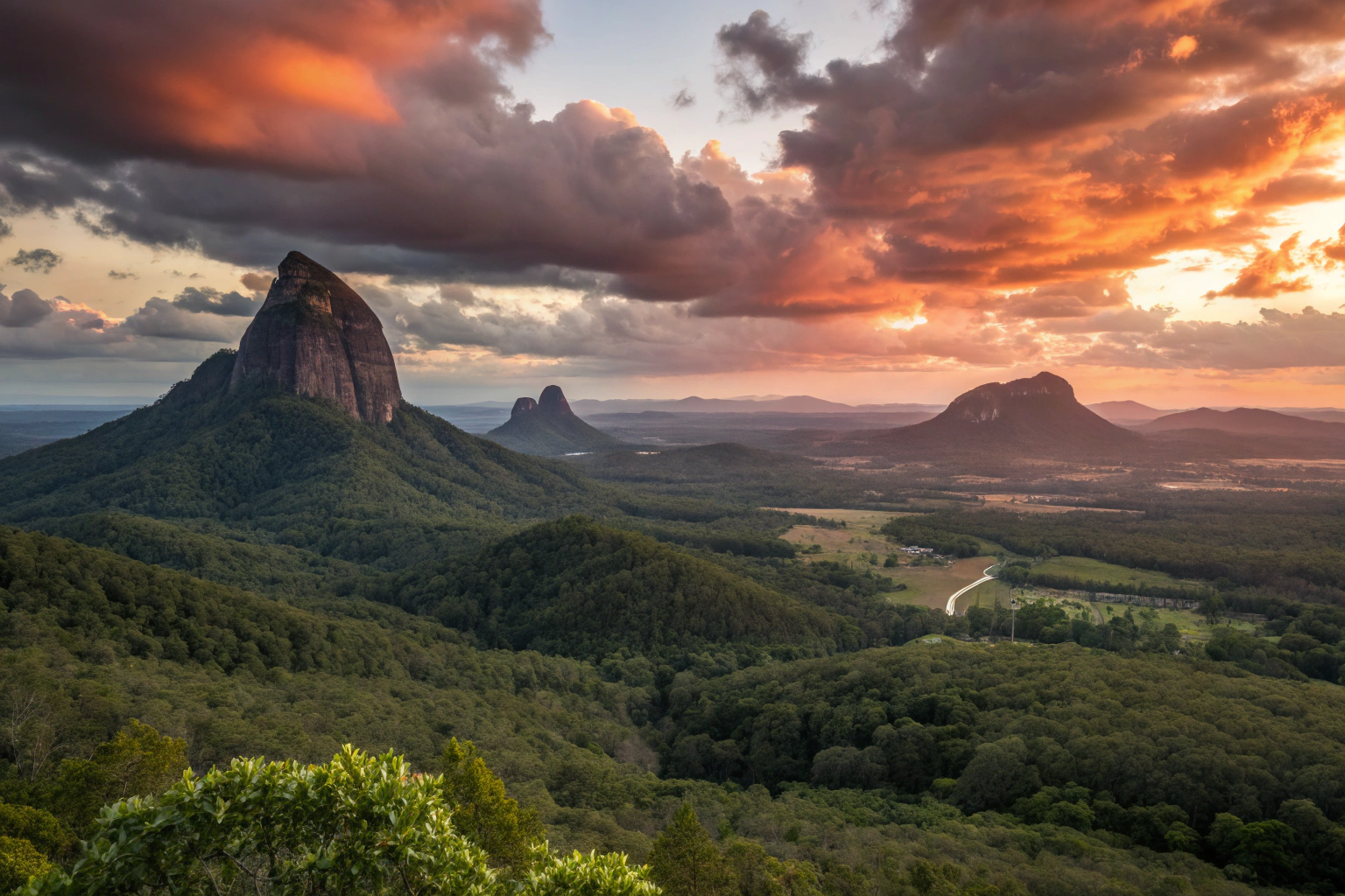 Glass House Mountains Hike